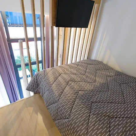 Blackhaus Young Mini Apartment *