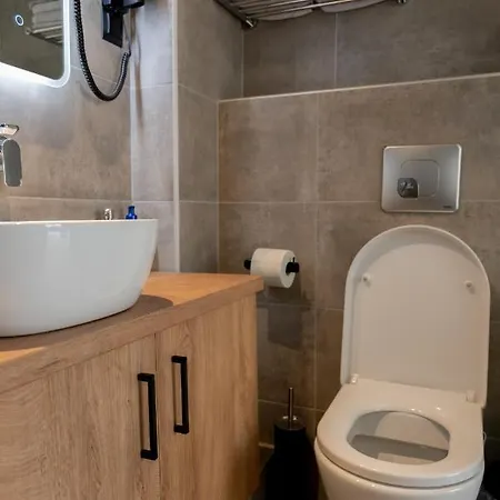 Apartman Blackhaus Young Mini Szaloniki