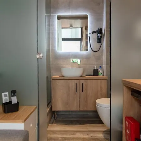 Blackhaus Young Mini Apartman