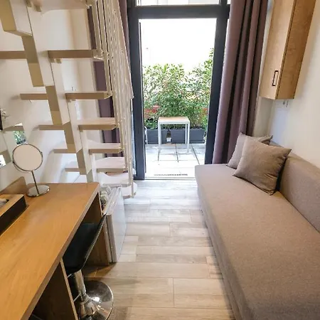 Apartament Blackhaus Young Mini Saloniki